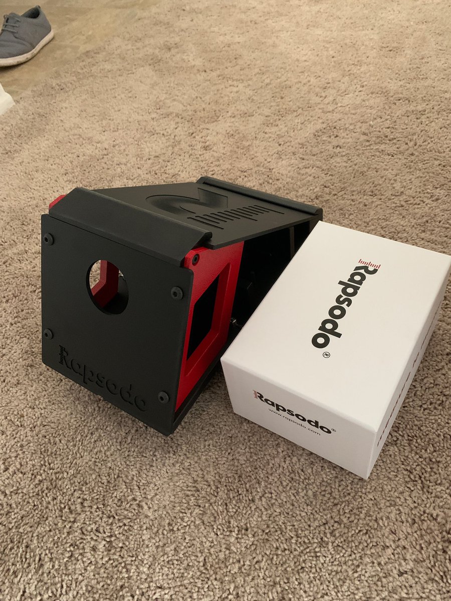 3PD_Performance's tweet image. Just in! @rapsodo 2.0 😍🔥 Time to start our #PitchDesign Sessions 💪🏻 
@mbain_38 @CoachKelly32 @TheTrain34  Our trainers are Pitch Design certified!