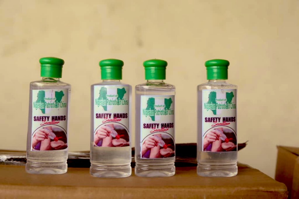 nidcom_gov's tweet photo. Today, NiDCOM presented thousands of hand sanitizers donated by Nigerians in Diaspora, China, as part of Diaspora support to the Lagos State Government.

In attendance were Permanent Secretary, Lagos State Ministry of Agriculture Dr. Olayiwole Onasanya, Prof. Akin Bamigboye. https://t.co/ou3SyCXLfq