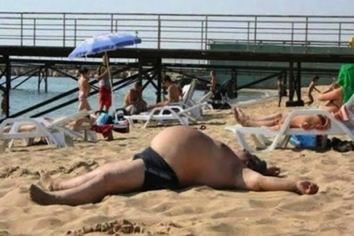 grespec's tweet photo. Τι το'θελα κι.έφαγα και τις τρεις τελίτσες απ'το πιάτο με το χέλι ρε πστ μου
#MasterChefGR https://t.co/C2LjwynsMu