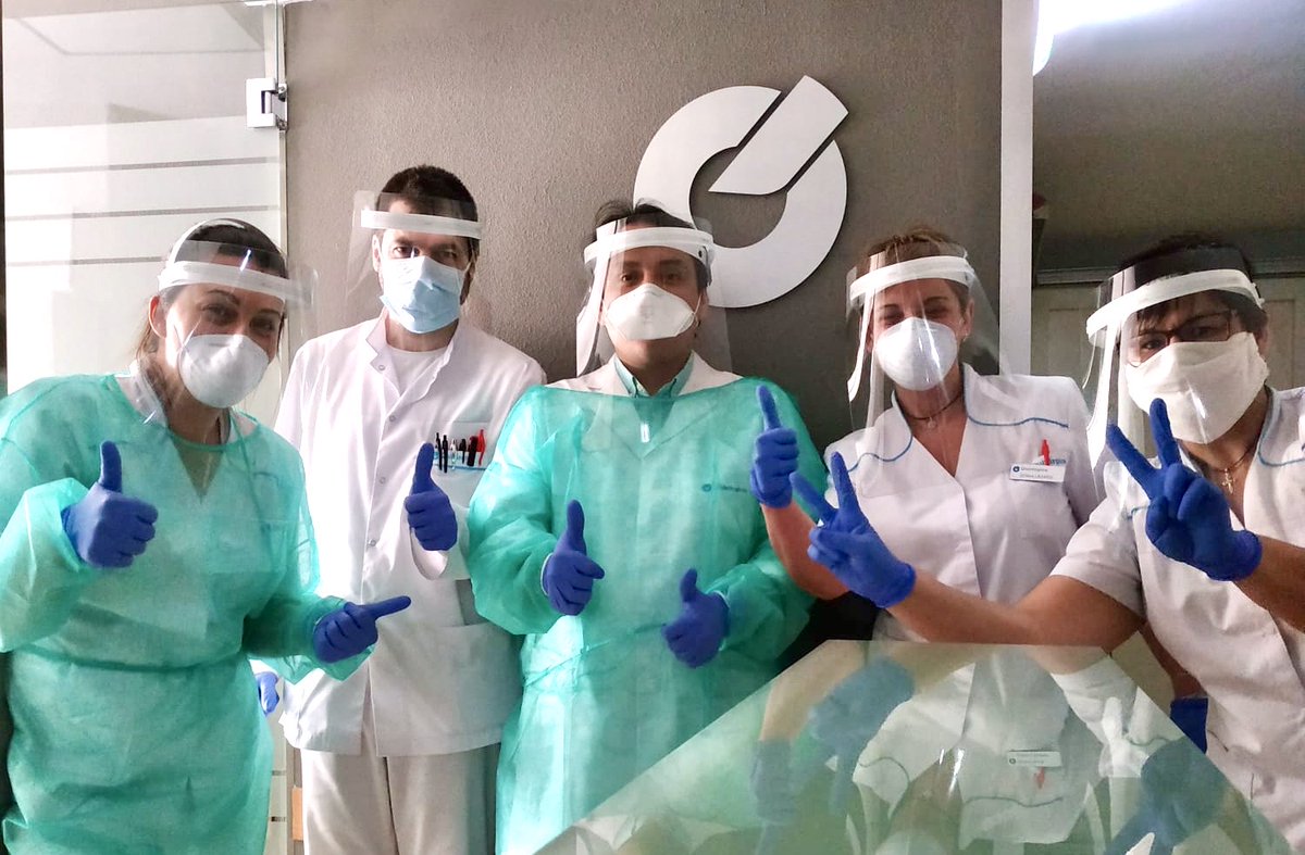 Quirurgica_bcn's tweet photo. Tot l'equip de @Quirurgica_bcn volem donar les gràcies a @LibreGuard per fer possible la nostra protecció i la dels nostres #pacients. GRÀCIES!!
#libreguard #quedatacasa #EsteVirusLoParamosEntreTodos #EsteVirusLoParamosUnidos #QuedateEnCasa https://t.co/WZ2HvSY4D6