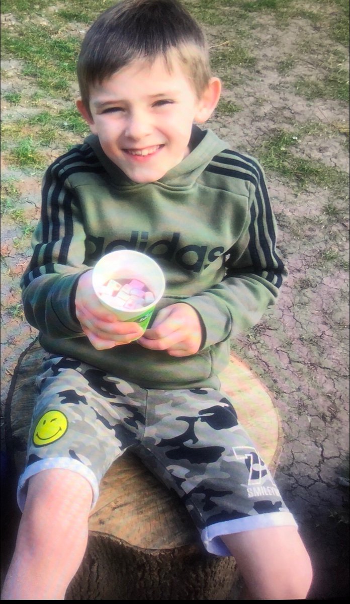 BillinghamSth's tweet photo. A fantastic day of forest schools in the school garden @ScoutedSam https://t.co/TLzmqPE08S