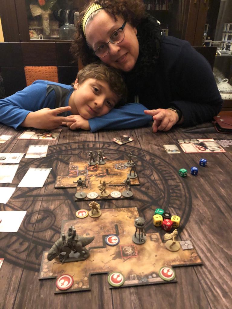 Semana Santa atípica, así que vamos a intentar pasarlo lo mejor que podamos en familia y en casa,...,
Domingo de Ramos... imperial assault,...,Lunes Santo...The Grimm Forest..... mañana veremos...
<a href="/riosdejerez/">The Meeple's Family</a> ,
<a href="/EQuecuty/">ELENA</a> ,
<a href="/jugamosuna/">¿Jugamos una?</a> ,
<a href="/MisterSergioco1/">Mr Sergio Corbacho</a> ,
@ColegiolaLuna