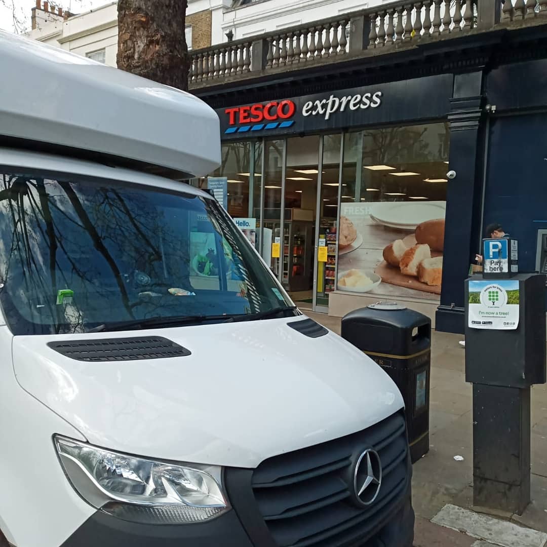 PrimeTimeManVan's tweet image. Today was a very proud moment for us, We were contacted by a local tesco express who required an urgent delivery of goods to a neighbouring store. It's amazing to know that we are playing our part to help people get there much needed goods in such challenging times. #tesco