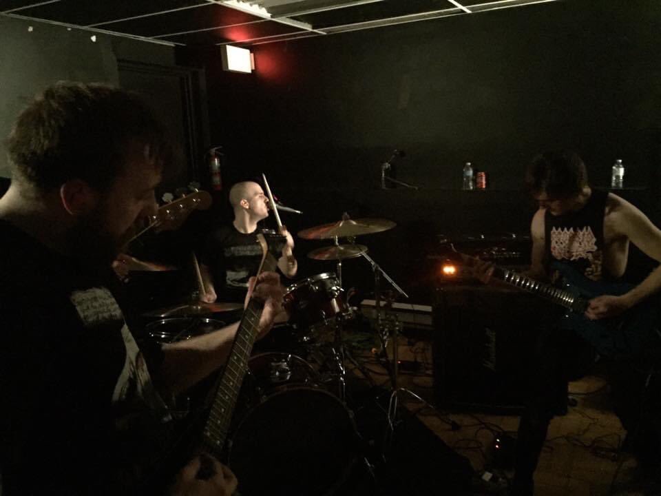 Voidhanger2's tweet photo. Two years since the Tomb Mold / Profane Order show.
#deathmetal #blackmetal #TombMold #ProfaneOrder https://t.co/Q8YJ2jBKm8