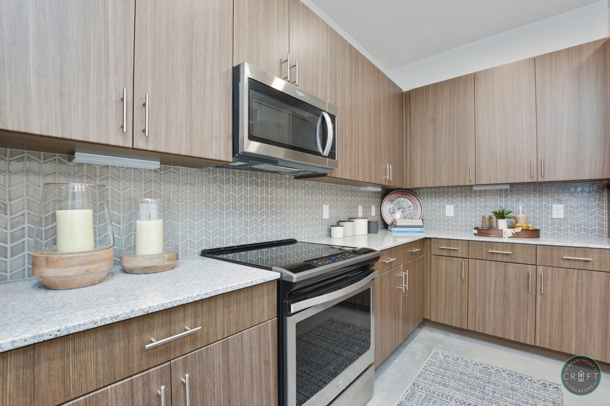 craftapartments's tweet photo. This property has a Santa Fe-meets-Zen ๐ต๐งโโ๏ธ kinda vibe and top-of-the-line finishes. 6 weeks free!!
Studio @ $1,004โ
1/1 @ $1,146โ
2/2 @ $1,380โ
#craftyourlifestyle #craftapartmentlocators
#austinapartments #austinrealestate #austin #austincondos #MovingToAustin https://t.co/2z7mTeamTA