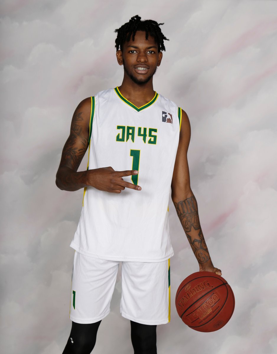 Verbal Commits tweet media