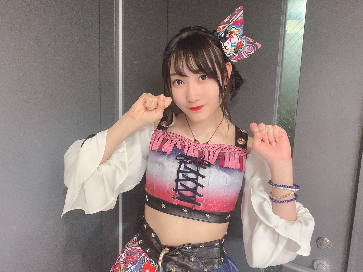 think she’s just having fun as an idol and living her life how she wants it, she was robbed at the 2017 janken tournament and we deserve a world where people know about her cute panda side and not her terrifying panda side also SHE’S SO CUTE can she pls burn the nao panda 