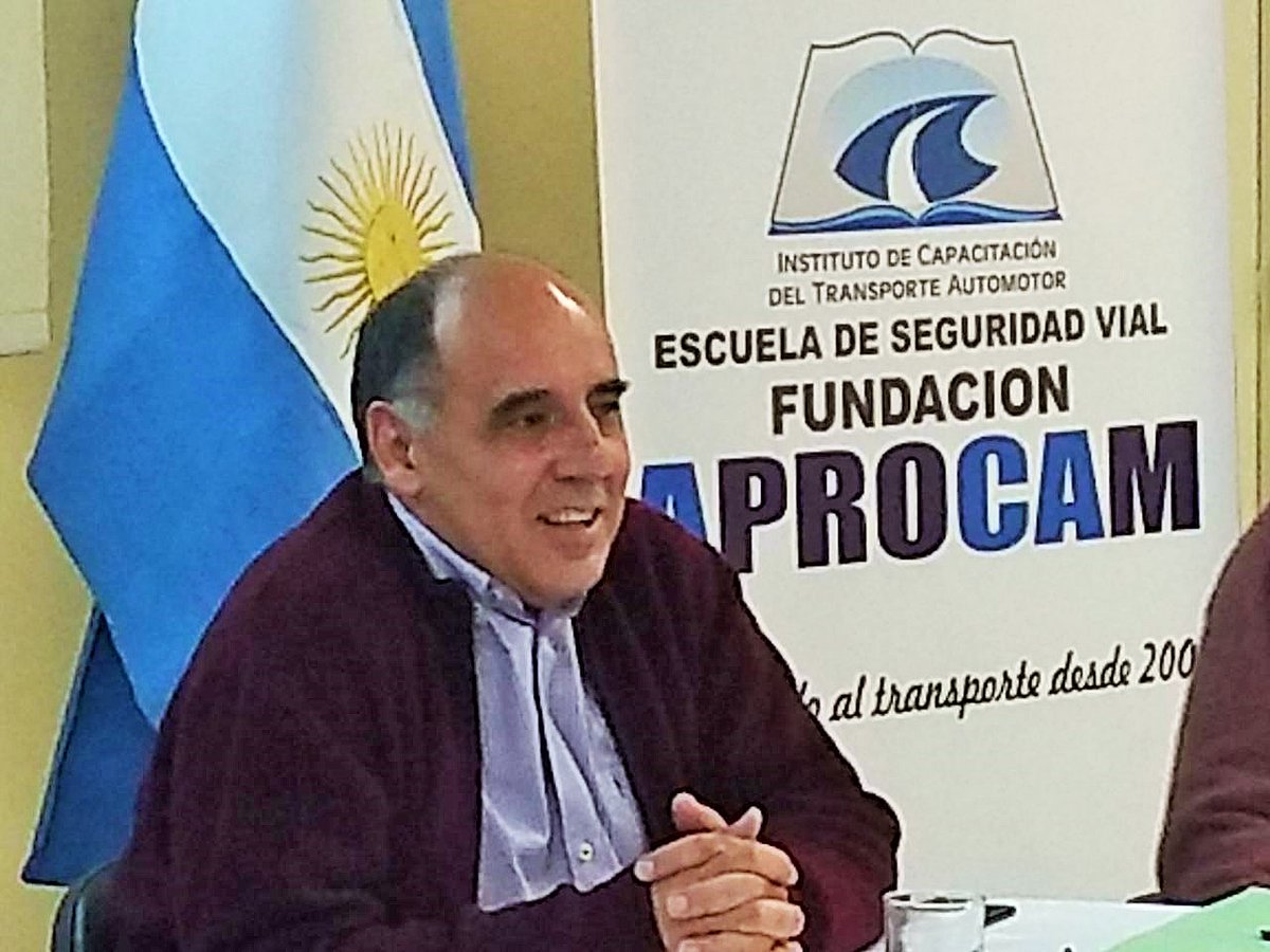 TransporteExpo's tweet photo. “Fuerte golpe a las empresas de transporte de cargas”
#transporteylogistica #expotransporte #expologisti-k #transporte #logistica #acoplados #camiones #autoelevadores #Aprocam #Mendoza https://t.co/94sISeoHDj https://t.co/1r6N2NzN0H