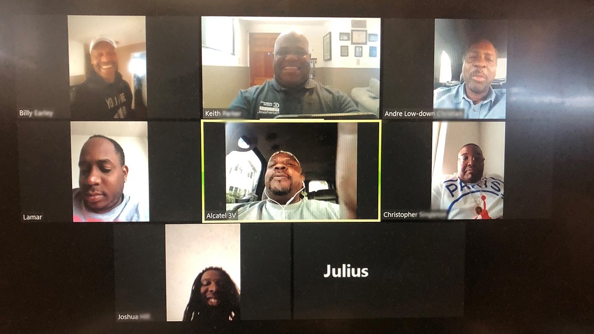 ChildrensInstLA's tweet photo. From flip phones to iphones, dads in our Project Fatherhood program are staying connected and continuing to support one another in their weekly groups. #projectfatherhood #socialdistancing #covid_19 #COVID19 #saferathome #fatherhood #parenting #zoom https://t.co/zqgf1Tge3o