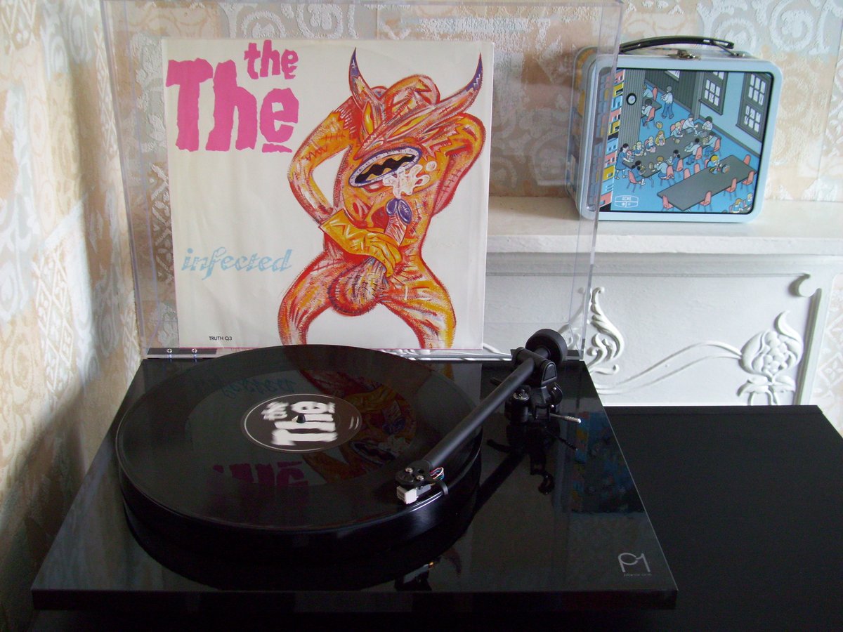 therec0rdplayer's tweet photo. Now Playing - Infected (1984) by The The.
This is the 05:28 'Skull-Crusher Mix'
Pressed onto 107 grams of Black Vinyl.
"My Heart Is Heavy
My Head Is Confused
And My Aching Little Soul
Has Started Burning Blue"
@thethe #AndyDog https://t.co/iVqSt3fp9K