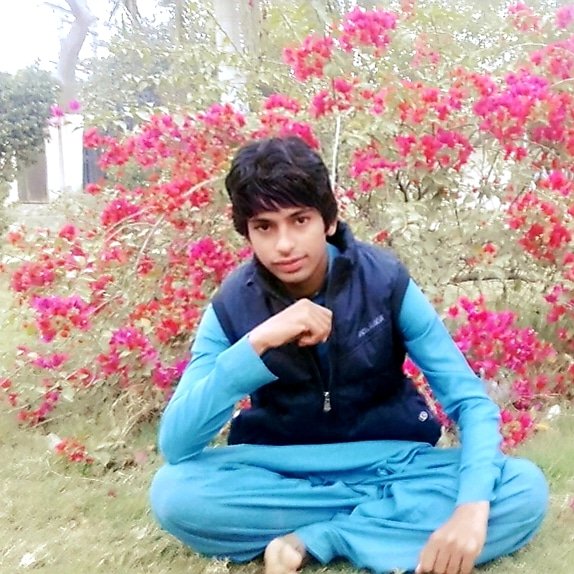 Muhamma84601532's tweet photo. 💞 کیا خبر تھی کہ اتنی محبت ہو جائے گی تم سے .....!!!
#لاریب
💞 مجھے تو بس تمہارا مسکرانا اچھا لگا تھا ه https://t.co/8QKBcMbFqg