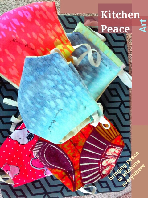 linusspeaks's tweet photo. Kitchen Peace artworks are causing art lovers to gift Kitchen Peace art $1.80 for each mask. #kitchenpeace #kitchenPeaceArt #practicalArt https://t.co/DrjT1OoOlp