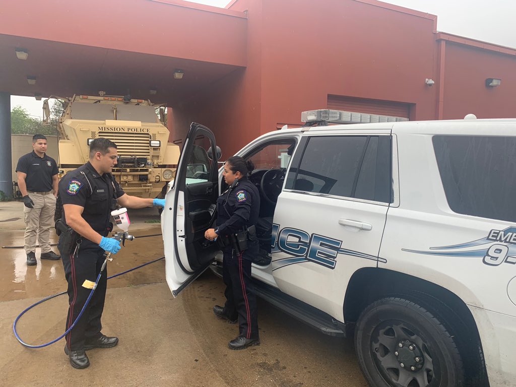CityOfMissionTX's tweet photo. We absolutely ❤️ our community! Today, Ciro the manager at Home Depot donated all the equipment to spray and disinfect our PD units to help protect our officers. THIS is #OurMission. #HelpingFirstResponders #MissionStrong https://t.co/VOwJeUymdF