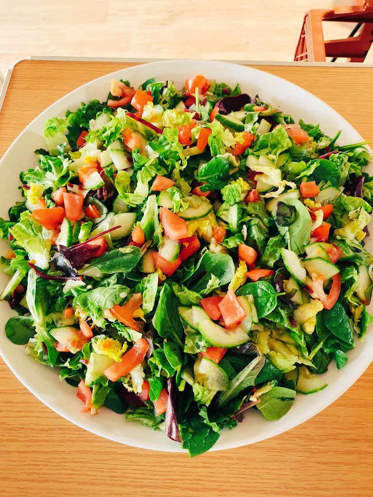 BayTwenty's tweet photo. 65 meals freshly cooked and delivered from Bay 20 today. Plus 140+ by the wonderful @dannymccubbin and his team at our sister kitchen. Sad there is this need but we all have to do what we can. #NKCommunityKitchens #BeatCOVID19 #Bay20 https://t.co/edbnkToakv