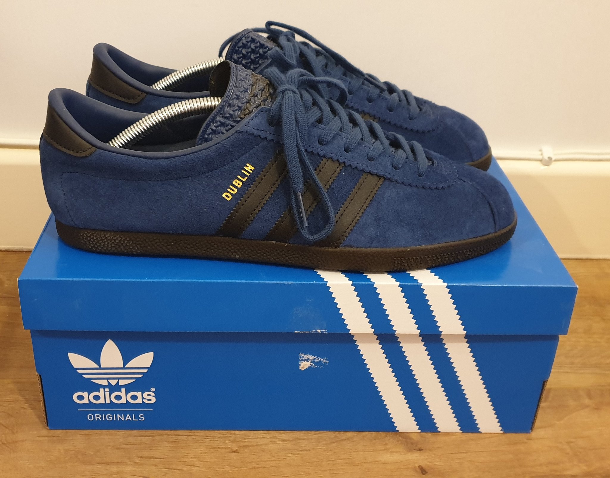 Dominic Powell on Twitter: "Adidas Dublin Taiwan Colourway Size? Exclusive 2017 . #sizeexclusive #adidas https://t.co/6EoUENV0yl" / Twitter