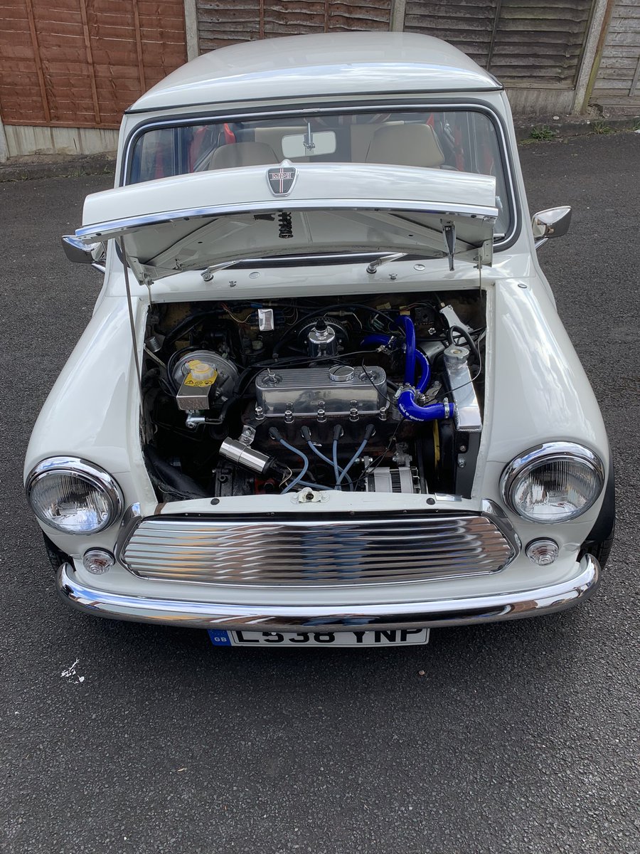 wba2027's tweet photo. Started first time after 7 months @UKClassicMini @Minispares @ClassicMiniFind @BoxHillMiniClub @ClassicMiniDIY https://t.co/3an4SUm46X