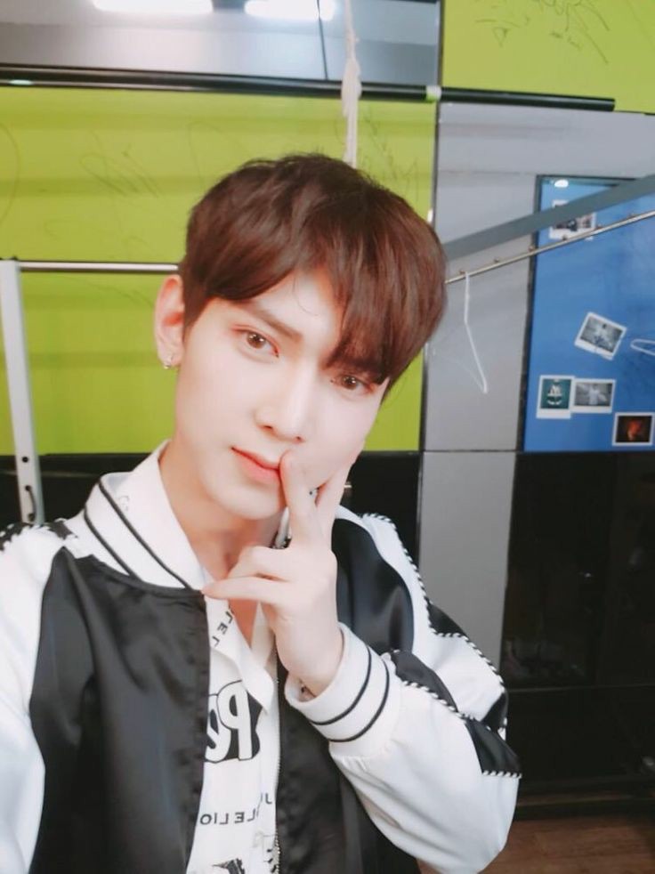 ↳  #ATEEZ  #YEOSANG