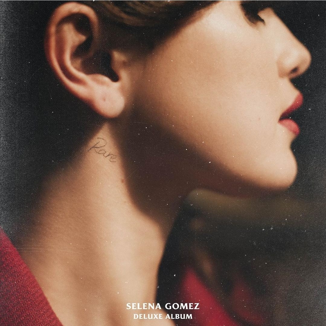 breathingforSG's tweet photo. OMG OMG @selenagomez I'm so proud of u! Thank u for this! Lovee u! #Rare #RareDeluxe #Boyfirend #She #Souvenir https://t.co/igtlTBEgLy