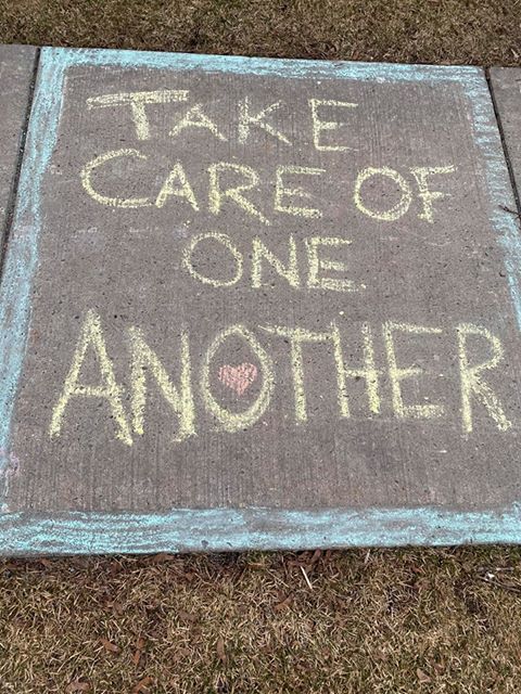 JamesTdsb's tweet photo. 📣Calling all Kew Sidewalk Artists: I've noticed lots of beautiful sidewalk art in my neighbourhood! Have you been drawing on your driveway, fence or sidewalk? Share your work! Maybe we can assemble them into a digital gallery! 🎨🖍 
@TDSB_KEW https://t.co/nzU3ptyYY9