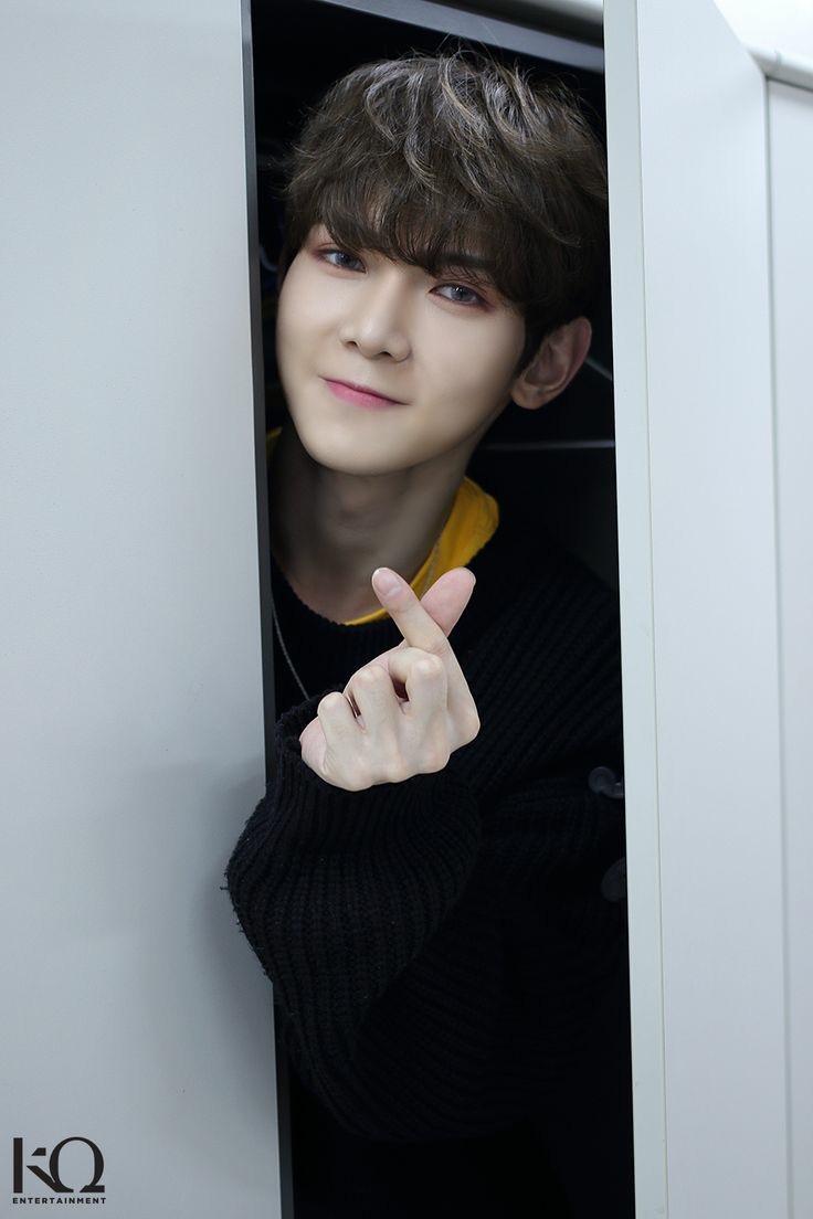 ↳  #ATEEZ  #YEOSANG