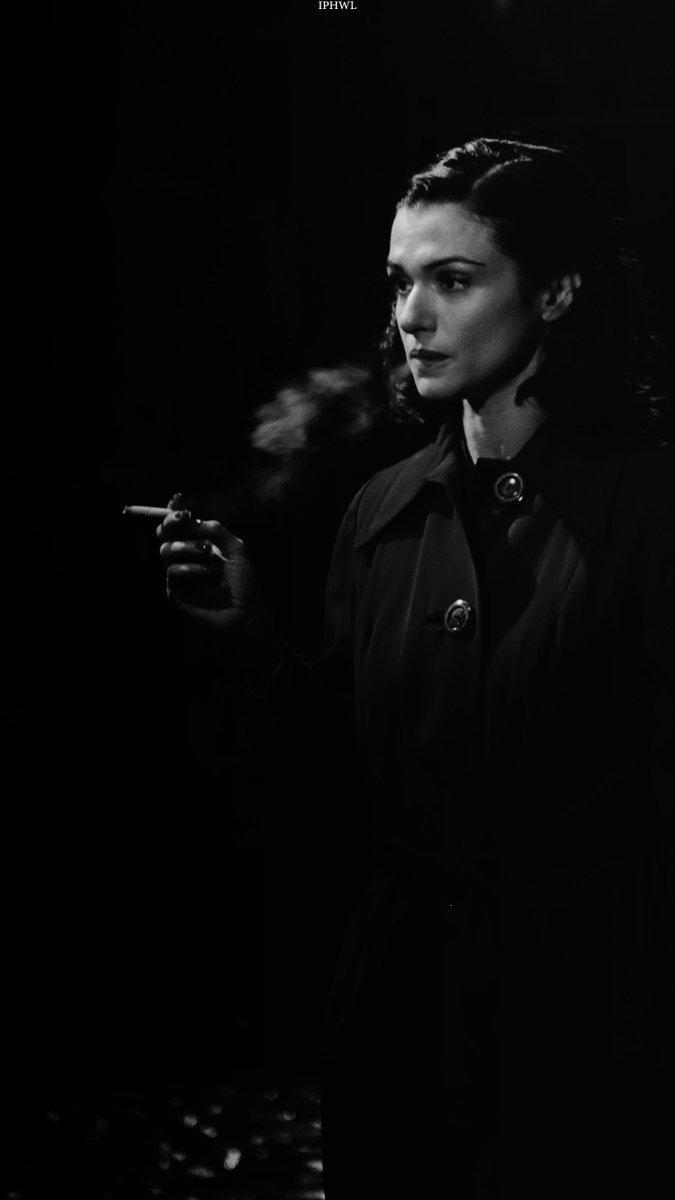 iphwl's tweet photo. The Deep Blue Sea (2011) 
HQ:
Colored and B&amp;W.
https://t.co/tiFjxTviXg https://t.co/rXD0j2Qoru
