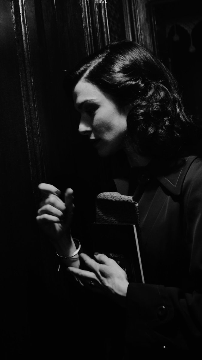 iphwl's tweet photo. The Deep Blue Sea (2011) 
HQ:
Colored and B&amp;W.
https://t.co/tiFjxTviXg https://t.co/rXD0j2Qoru