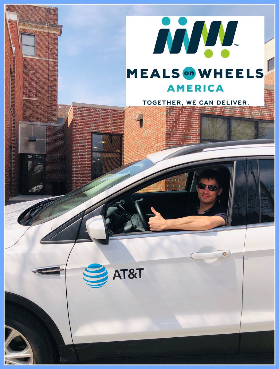 leow_john's tweet photo. One of our Experts giving his time to help deliver over a dozen meals to those who need it most right now! https://t.co/Sz4NekIzrE