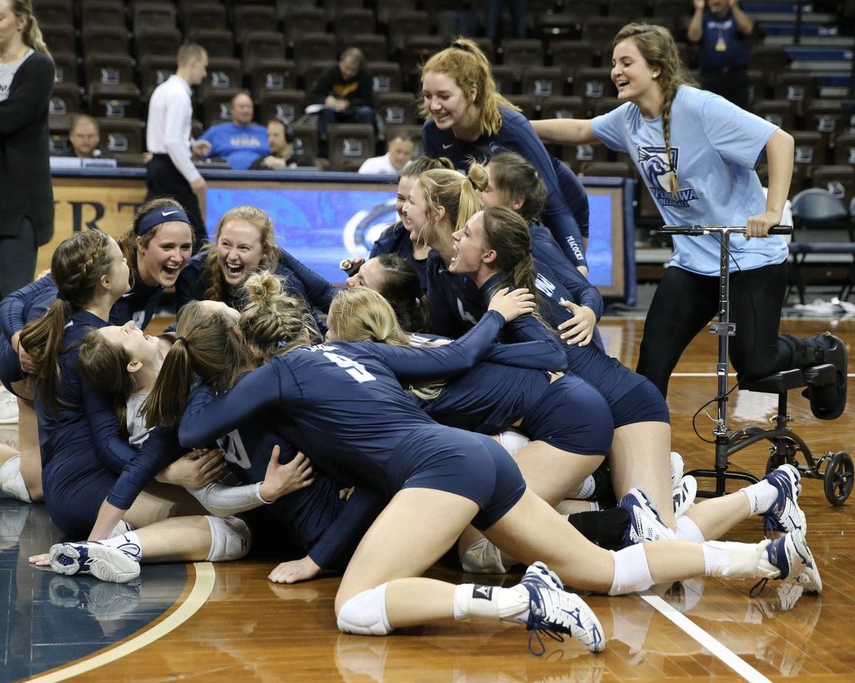 UIU_Volleyball's tweet photo. @NCAA Favorite program memory - defeating the 1-seed and 4th-ranked team in @NCAADII to advance to the @NorthernSunConf tournament semifinals for the first time in program history! 

#FeathersUp https://t.co/BhzwigSXQq