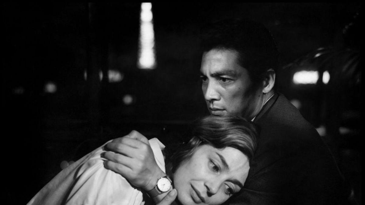 DAY 14. HIROSHIMA MON AMOUR (1959)alain resnais has his way of making you feel like the scenes you are watching are your own memories and it certainly fucks me up. emmanuelle riva’s voice will haunt you in your sleep.