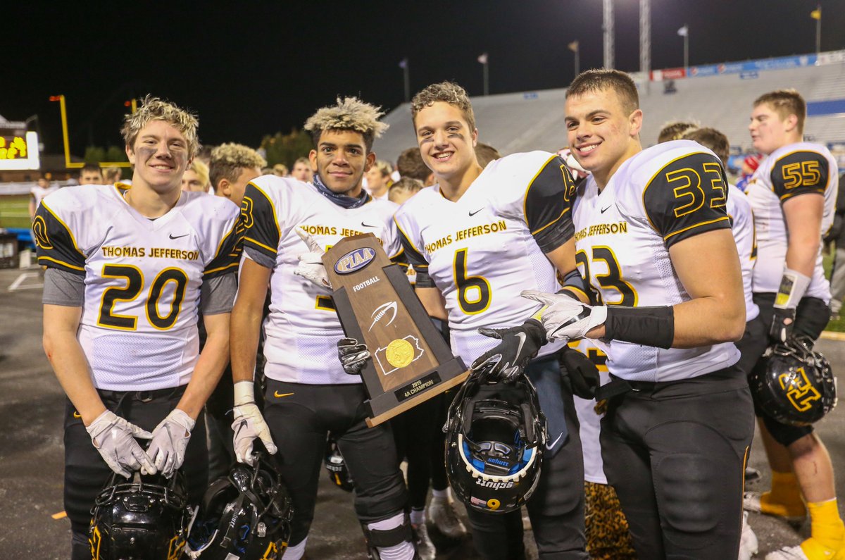 MVI_sports's tweet photo. Wishing a Happy National Student-Athlete Day to all of our dedicated competitors in the Mon Valley. 
#MVIsports https://t.co/2SsBLepsjj