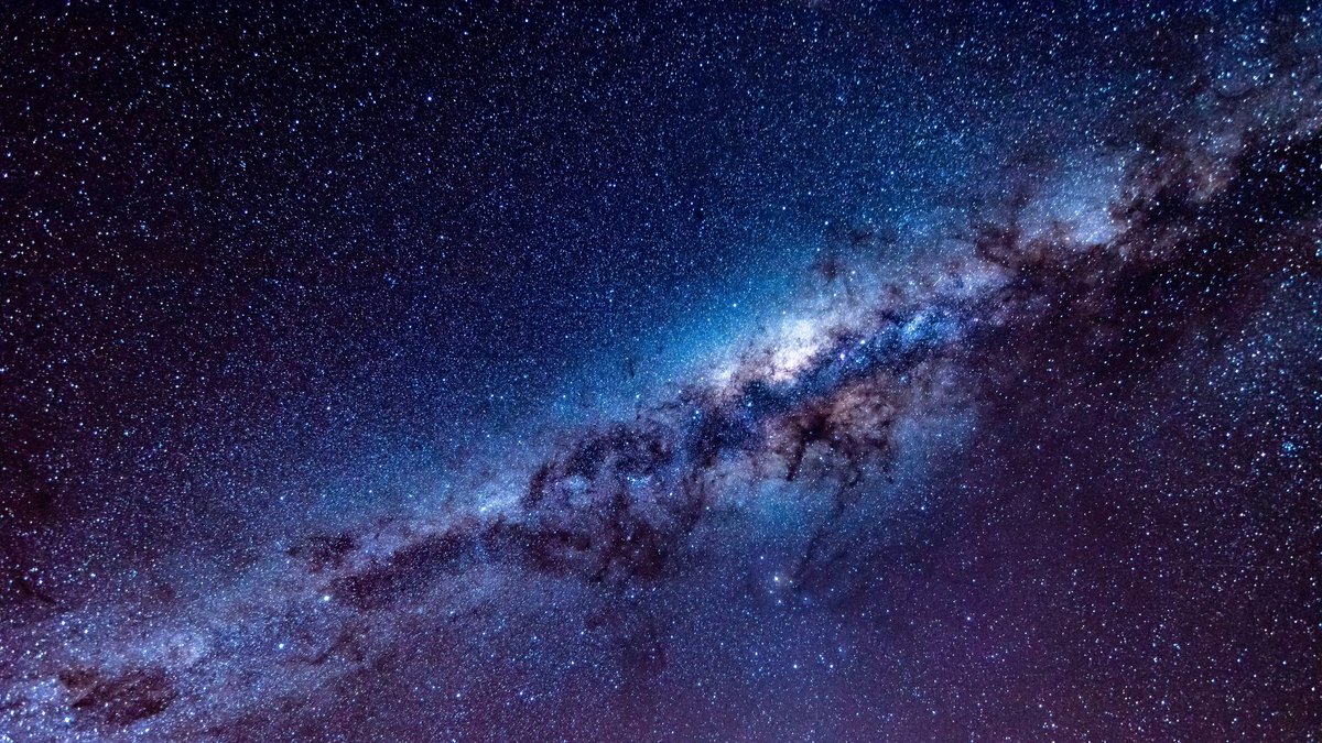 EmosSpace tweet picture