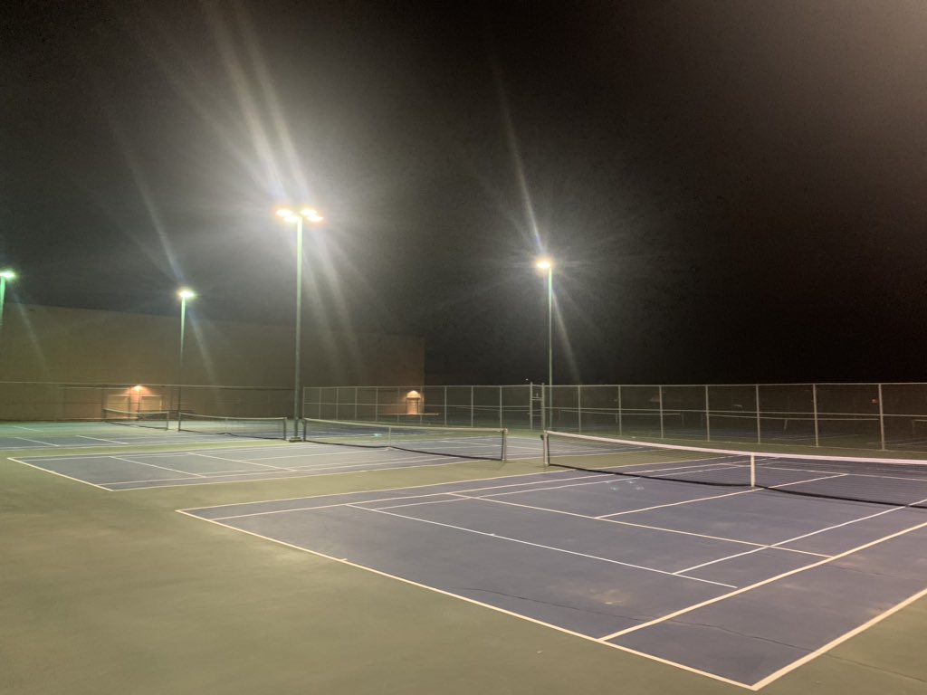 MrBluedorn's tweet photo. St. James Area Tennis #BeTheLightMN https://t.co/xC9pgBfCEn