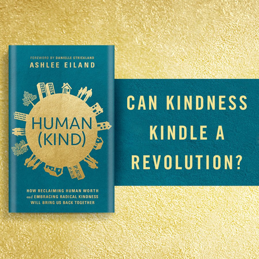 Ashlee_Eiland's tweet photo. Tomorrow! 😭🙌🏾 #humankindbook https://t.co/5cRu6Pf5nX