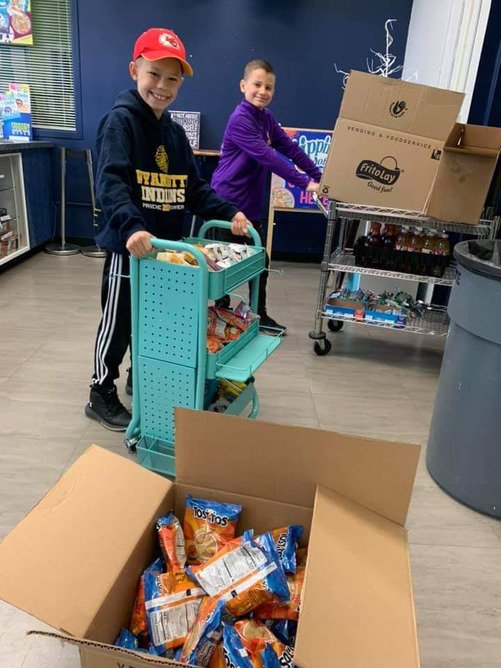 _Trading_Post's tweet photo. Sadly today we emptied the store! But on a positive note we donated hundred of items to WPS families for distribution on Wed. Not how we expected the year to end in our school store, but grateful we have the opportunity to give these items to local families. 💛💙 #wearewyandotte https://t.co/HDXqOETgW0