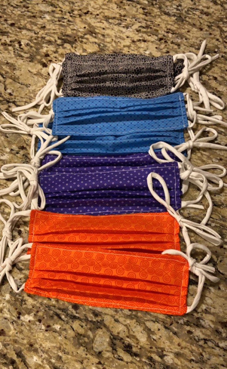 nod_ky's tweet image. They aren’t pretty or perfect, but they’ll do the job. 8 cloth face masks done tonight. ✅ #facemasks4all #donating #EveningProject #ElasticIsSoldOut