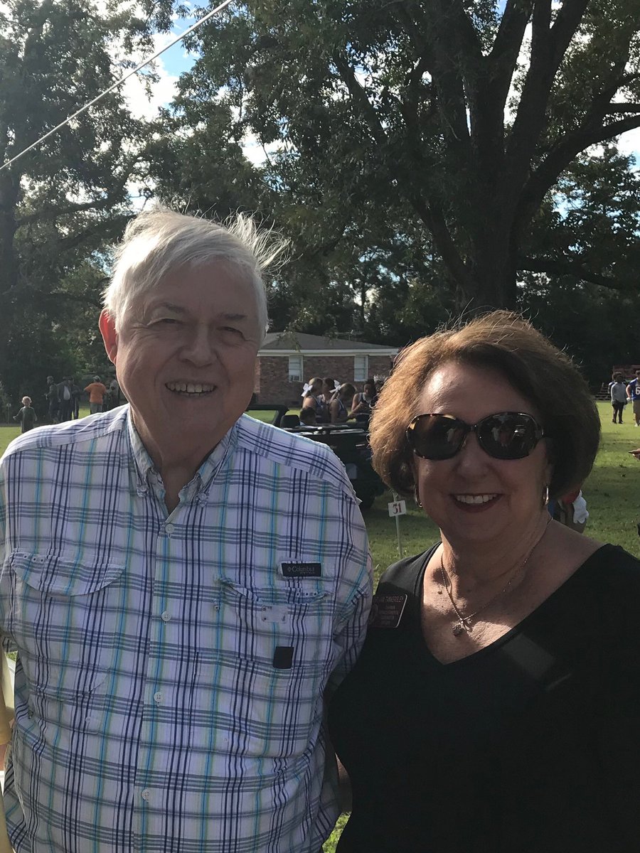 Jan_Tankersley's tweet photo. Tonight we are grieving the loss of a great Georgian, a true statesman, and a friend to all who knew him. May you Rest In Peace our beloved Senator Jack Hill. https://t.co/cQ30UAS9sn