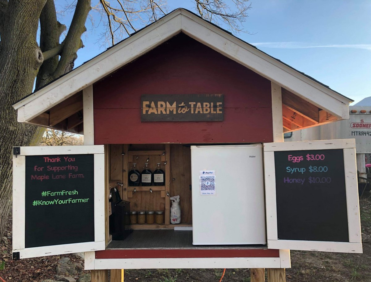 maplelanefarm44's tweet photo. Brand new self service farm stand is open!!

#knowyourfarmer #farmlife #farmfresh https://t.co/KDoS0PGsVC