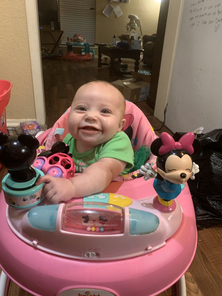 Haleyross005's tweet photo. Your 5 months old already 😭 time is flying by so fast!! https://t.co/H0HYwWgcpf