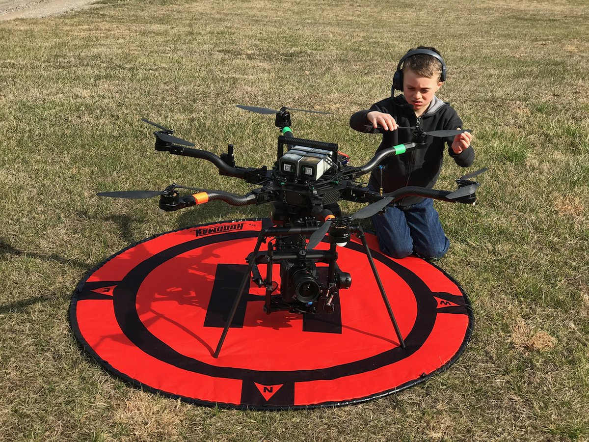 Freefly tweet media