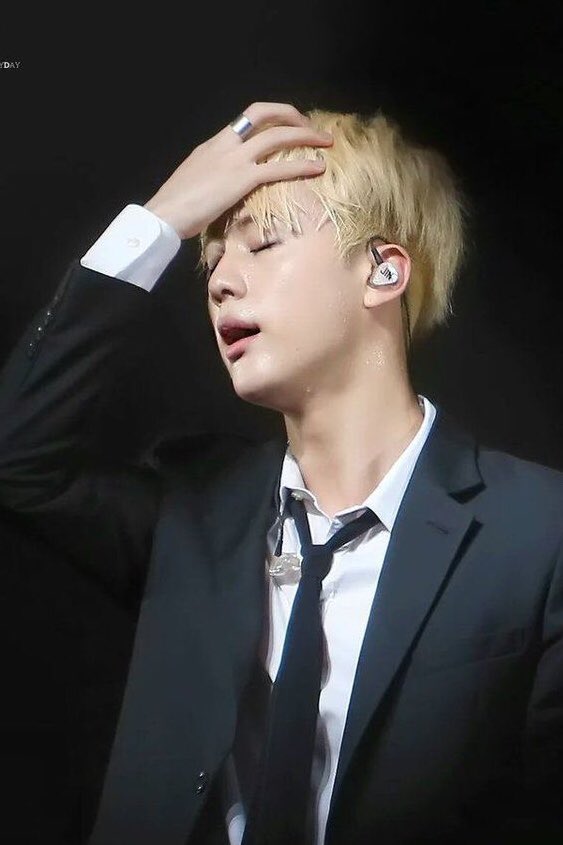 seokjin’s wet hair is THE cultural reset ; a thread