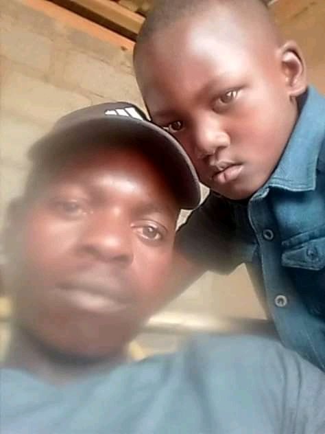 Caster14958031's tweet photo. Me and my son https://t.co/KAbVqVJQfl