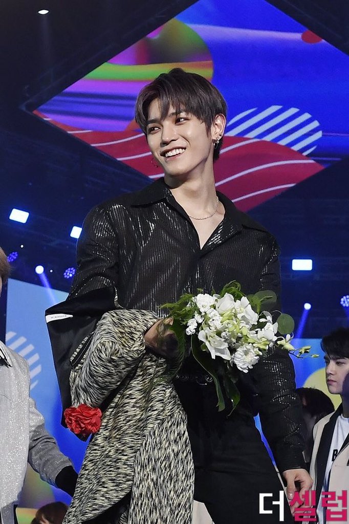 taeyong smiling, a thread to cheer u up