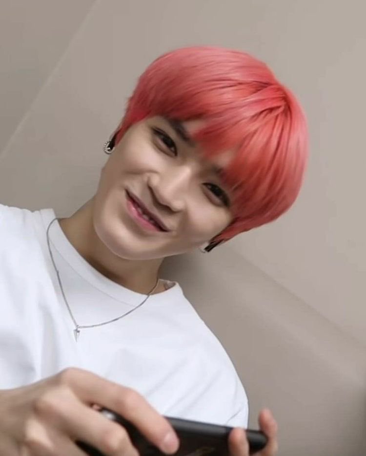 taeyong smiling, a thread to cheer u up