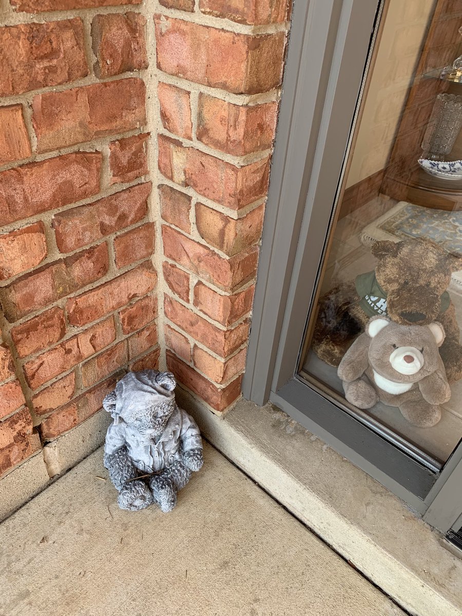 LOKahn's tweet photo. Hope the kids in Ohio enjoy hunting down the bears in the windows.  I’m ready, are you? https://t.co/s3b1V1KIiF