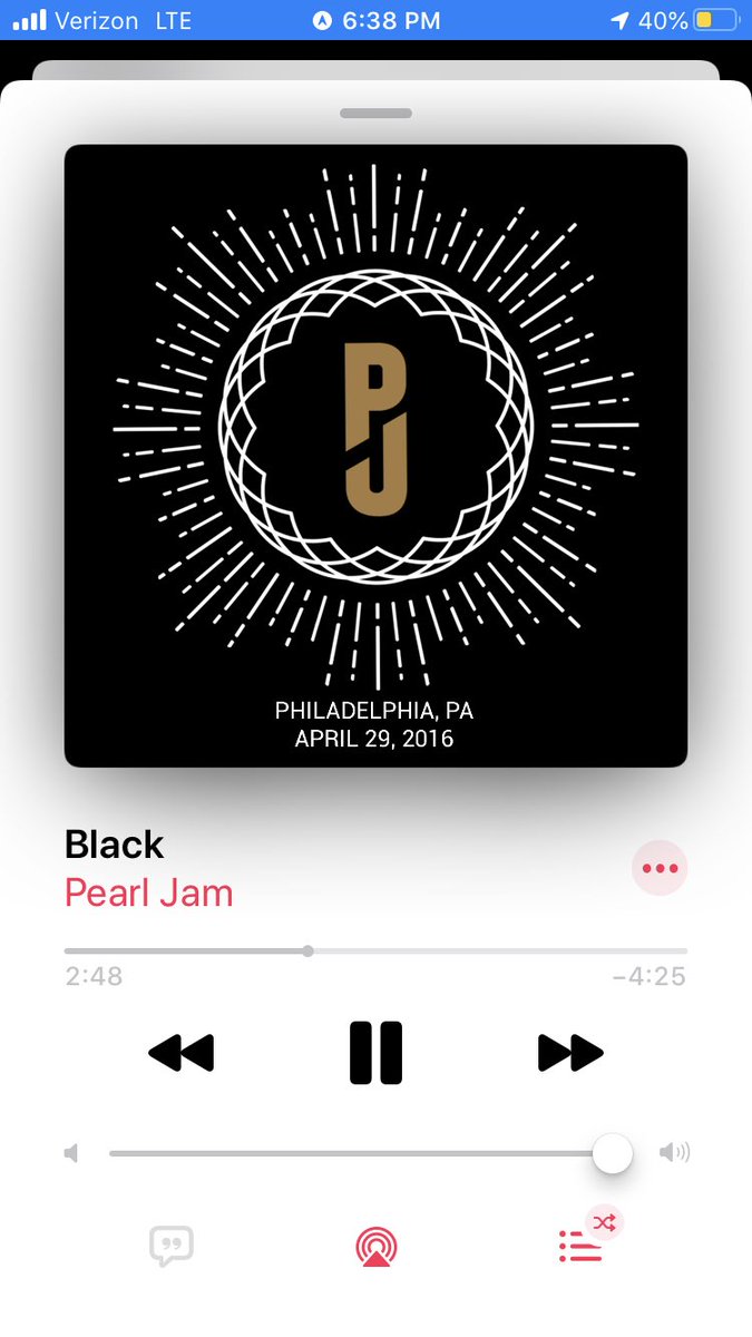 mjs80377's tweet photo. Thereโs nothing better then some live @PearlJam after work #musicsoothesthesoul #black #EddieVedder #comebacktoPhilly #mikemccready #stonegossard #jeffament #mattcameron #boomgaspar #ten https://t.co/WU9wwWg6iP
