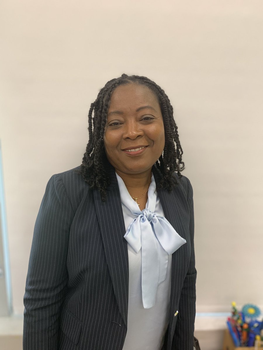 GratignyGators's tweet photo. Celebrating our amazing,hard working and Extraordinary Assistant Principal! Thank you for all you do every day for our students and our school!! @MDCPSNorth @MDCPSDAS #nationalassistantprincipalsweek https://t.co/ZbK7kV9gQd