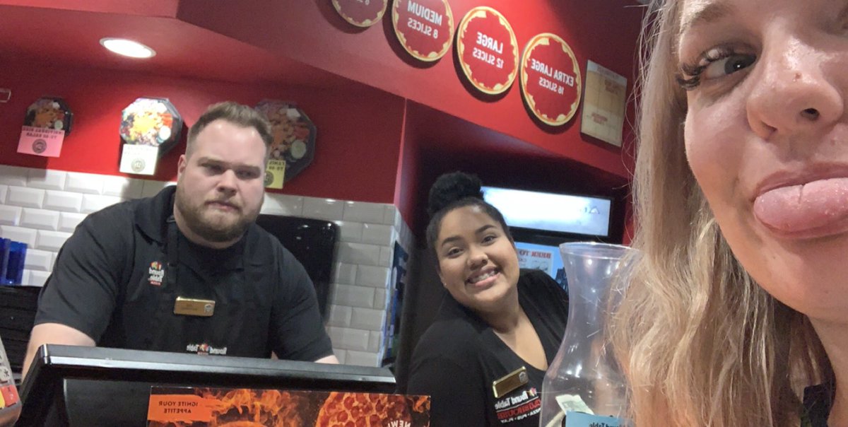 Cotie_Kailey's tweet image. During this pandemic I have seen the absolute best in my coworkers, customers &amp;amp; our management team.  
I’m so grateful everyday that I get to run a restaurant with my best friends &amp;amp; be surrounded by the best staff! 🤩😍
#WeGotThisWA
#WhatIAmLearningInQuarantine
#AllInThisTogether