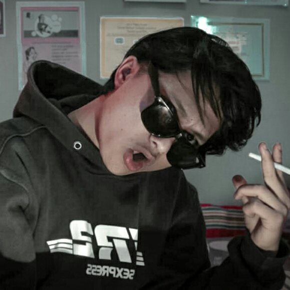 AnggaraFirman's tweet photo. #FotoProfilBaru https://t.co/wvT3pkGHda