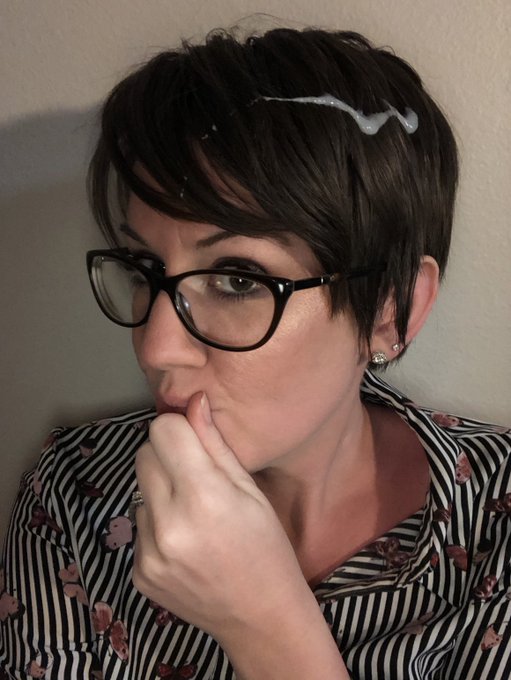 My oops, I&rsquo;ve made a mess face😏😈 Cum watch me work on my PH page   https://t.co/XiClvcKy6c https://t<a href="/tag/mouthhugmonday"class="tags"><span>#mouthhugmonday</span></a>