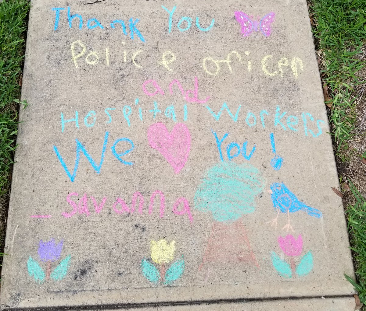 Savanna enjoyed her Art Assignment during At Home Learning Week 1! A very special thank you to our police officers, nurses, doctors, grocery workers, &amp; the many more who are working hard to keep us safe &amp; healthy! <a href="/TeravistaES/">Teravista Elementary</a> #RRISDcreates  <a href="/RoundRockISD/">Round Rock ISD</a> @sfloresRRISD #Covid_19